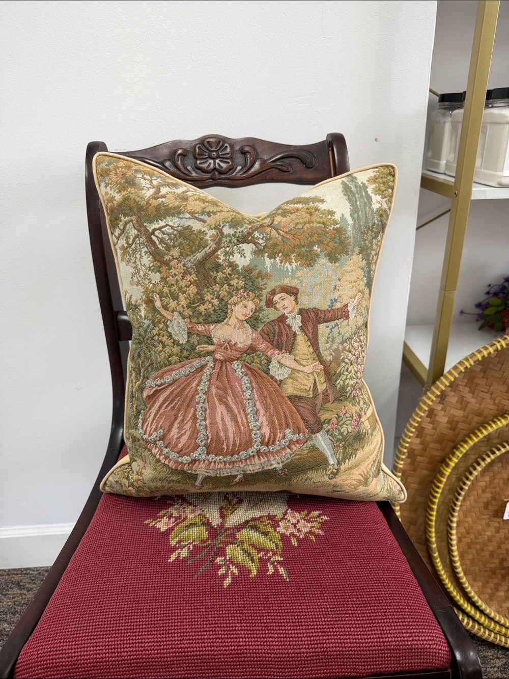 Vintage Rococo-style Jacquard woven tapestry pillow "Danza"